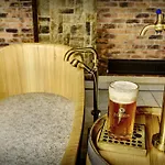 Purkmistr Beer & מלון 4*